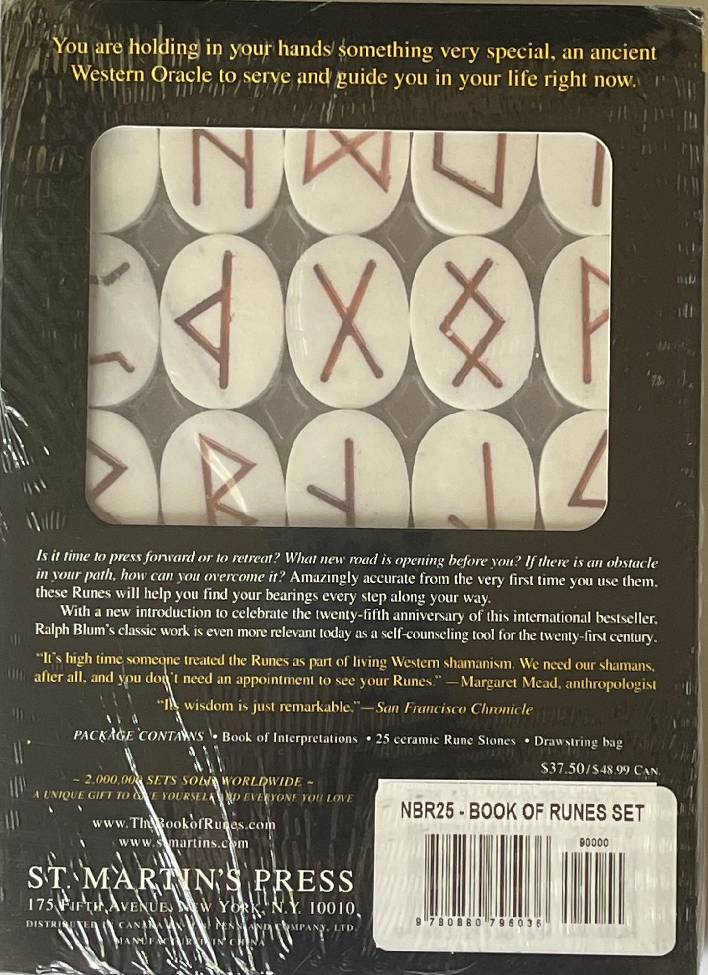 The Book Of Runes Set